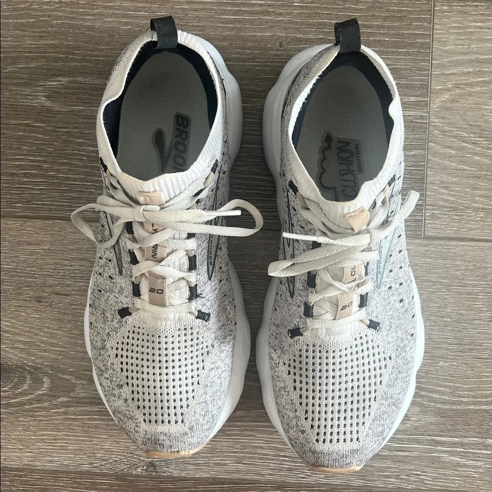 Brooks Glycerin Stealth Fit 20 Running Shoe - Picture 7 of 12